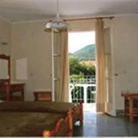 Aparthotel Louisa Poros (Kefalonia)