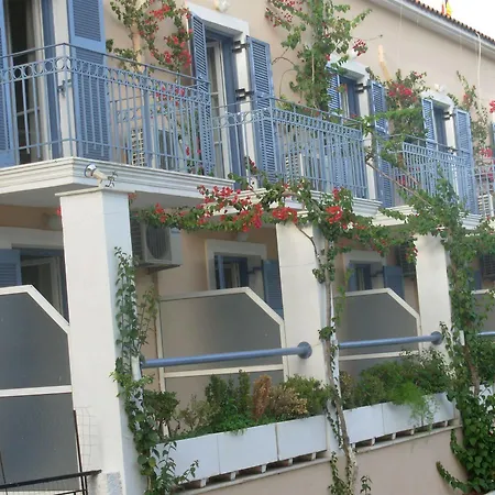 Louisa Apart-hotel 2*