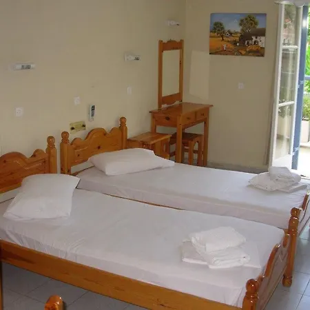 Apartahotel Louisa Poros (Kefalonia)