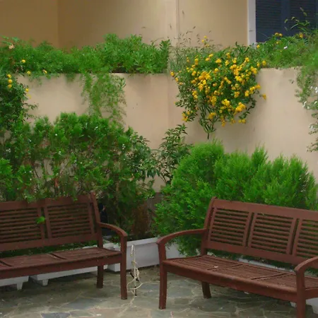 Aparthotel Louisa Poros (Kefalonia)